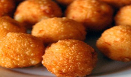 Bolinhas de Queijo Rápidas