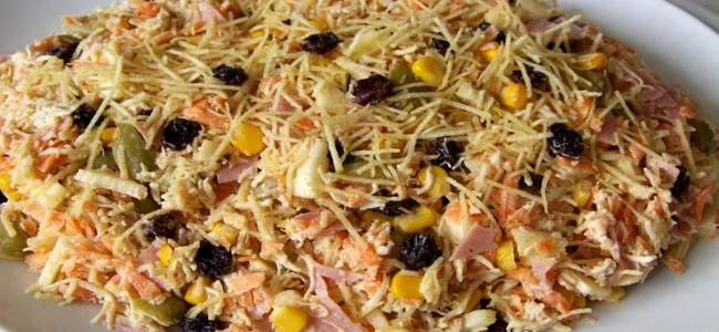 27 Receitas de Natal (Melhores opções para Ceia Natalina) Salpicão de Frango Tradicional