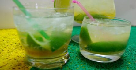 Receita de Caipirinha Fácil: como fazer passo a passo
