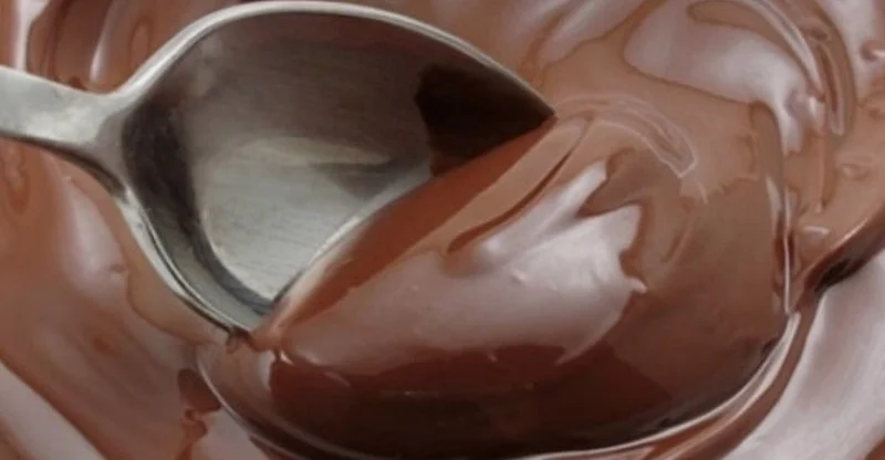 25 Sobremesas de Chocolate Fáceis e Deliciosas Receita de Brigadeiro de Colher