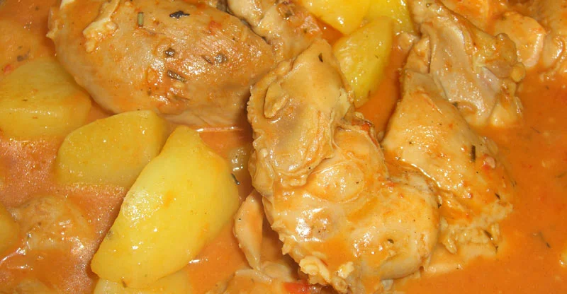 21 Receitas com Frango Deliciosas Para Fazer a Qualquer hora Receita de frango ensopado com batatas