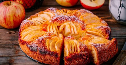 Bolo de Maçã com Casca