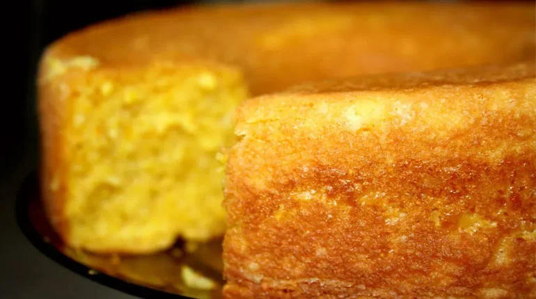 33 Receitas de Liquidificador Fáceis e Rápidas Bolo de milho de latinha