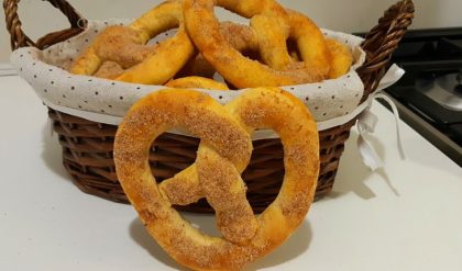 Receita de Pretzel doce caseiro