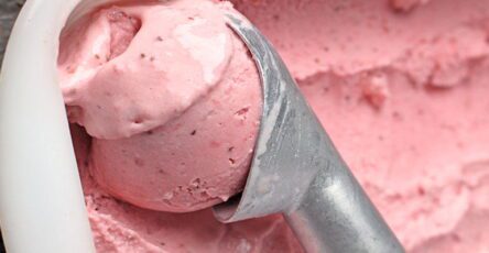 Receita de sorvete de gelatina caseiro