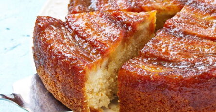 Bolo de banana fácil recheado