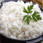 Arroz Branco Soltinho e Perfeito: Como fazer passo a passo Como fazer arroz branco soltinho fácil