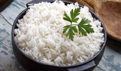 Como fazer arroz branco soltinho fácil