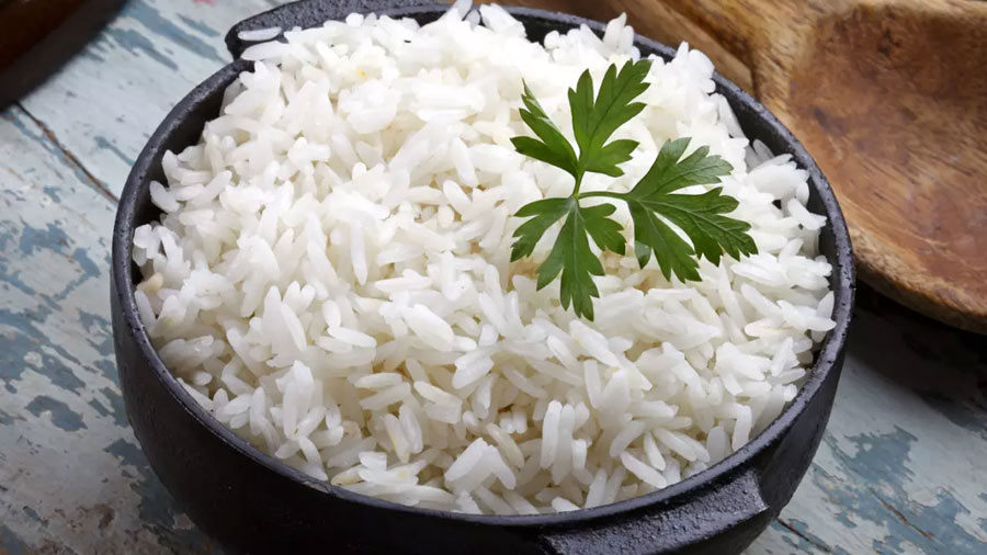 Como fazer arroz branco soltinho fácil