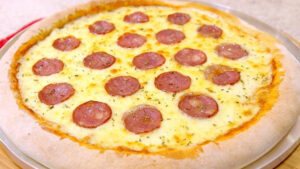 Massa de pizza caseira de liquidificador