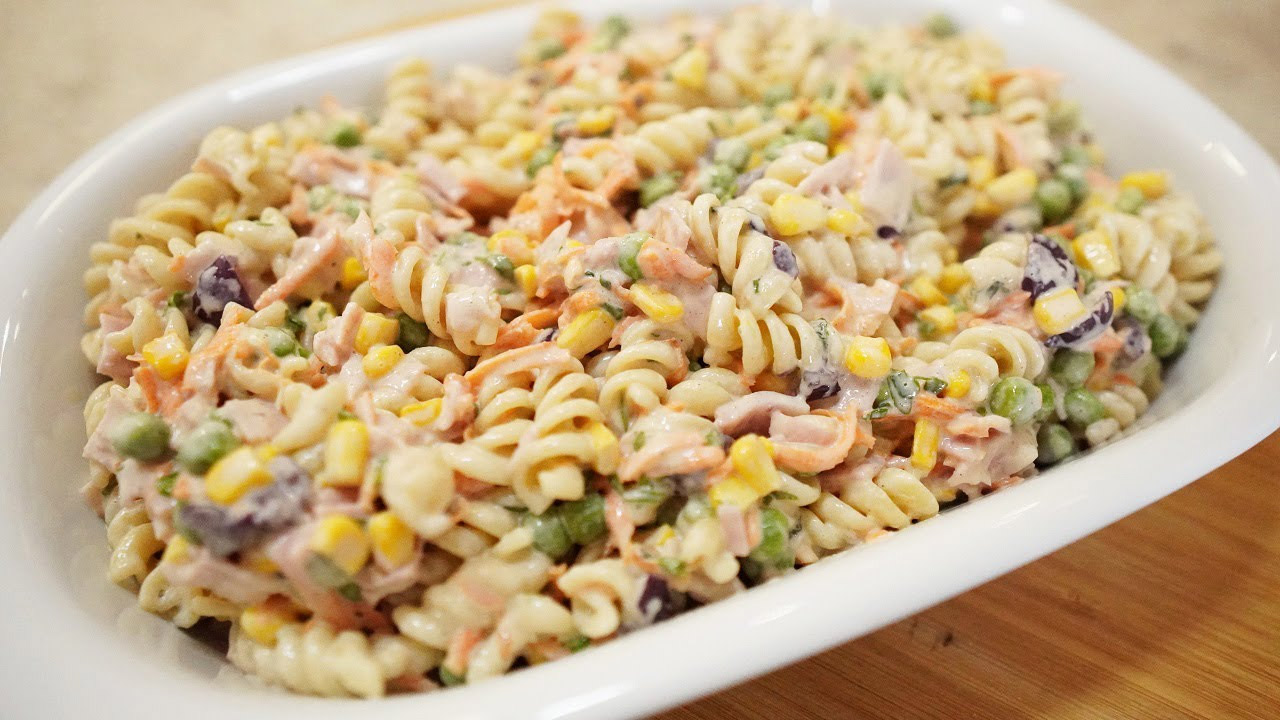 Salada de Macarrão com Maionese