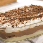 Pavê Tradicional com Bolachas Champanhe (Melhor Receita) Pavê simples tradicional com bolacha champanhe