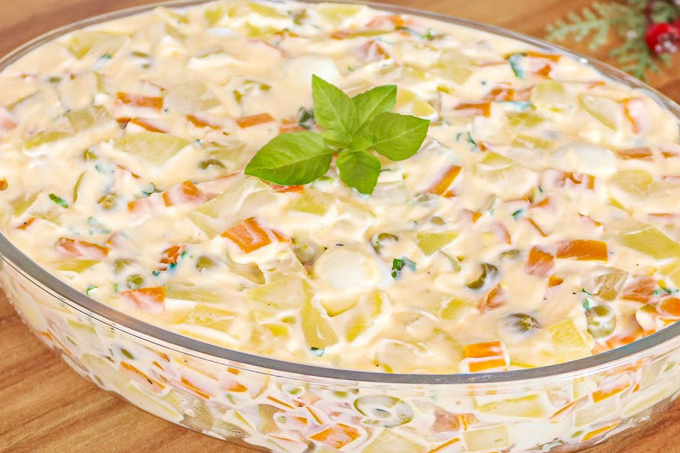 Receita de Salada de Maionese Fácil