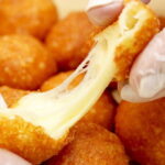Bolinhas de queijo rápidas e fáceis de fazer