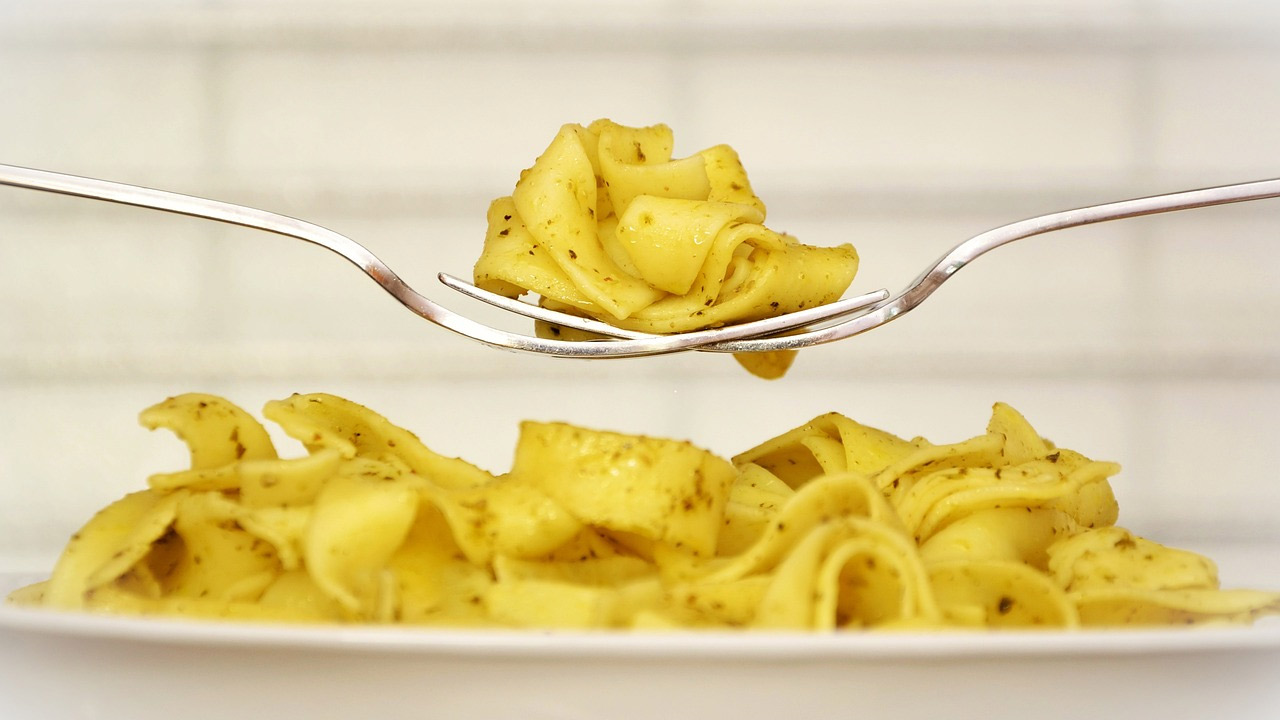Massa de Macarrão Caseira Passo a Passo: Receita Perfeita Massa de macarrão caseira
