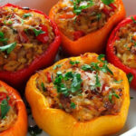 Pimentão Recheado com Arroz e Carne Moída