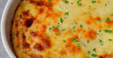 Bacalhau com batatas gratinado no forno