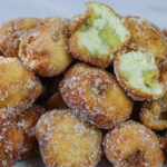 Bolinho de Chuva com Bananas