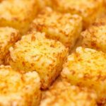 Dadinho de Tapioca: Receita Fácil (mais geleia de pimenta) Receita de Dadinhos de Tapioca