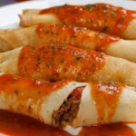 Receitas de panquecas de carne moída fáceis