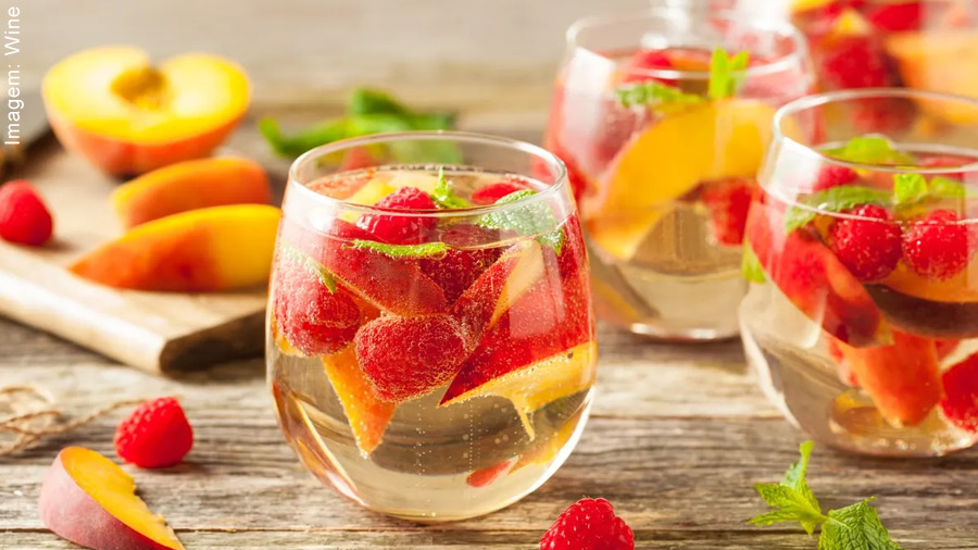 Clericot com Espumante: Drink Caseiro