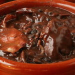 Receita fácil de feijoada completa