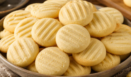 Bolachinhas Caseiras de Maisena Bolachinhas de maisena caseiras