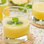 Suco de Abacaxi com Hortelã
