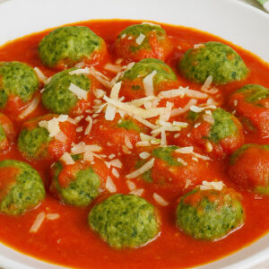 Nhoque de espinafre com ricota