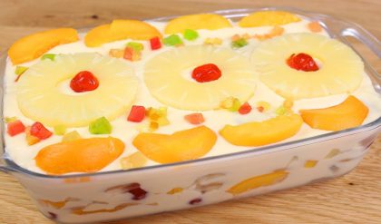 Receita de Pavê de Abacaxi com Frutas