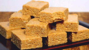 Paçoca Caseira Rápida e Fácil (3 ingredientes) Paçoca Caseira