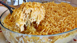Fricassê de Frango Cremoso Fácil e Rápido Fricassê de Frango Fácil e Rápido