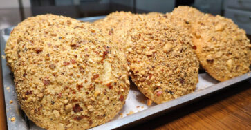 Broa de Amendoim