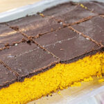 Cobertura de chocolate para bolo de cenoura