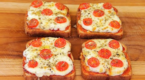 Mini Pizza com Pão de Forma