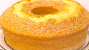Bolo Caseiro Simples para o Café (Bolo de Liquidificador) Bolo Caseiro Simples para o Café