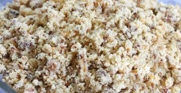 Farofa de Bacon e Calabresa