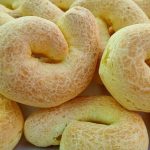 Biscoito de Queijo Simples e Fácil (com Polvilho) Biscoito de Queijo Assado