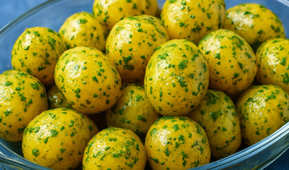 Batatinhas Temperadas (Batatinhas de Festa) Batatinhas temperadas de Festa