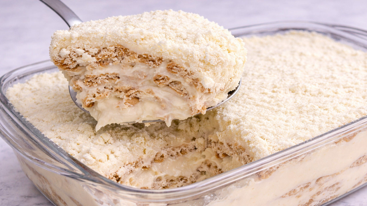 Pavê de Leite Ninho Fácil (com Biscoitos de Maisena) Pavê fácil de leite ninho com biscoitos de maisena