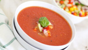 Sopa de Tomate Fácil e muito saborosa Caldo de Tomate Fácil