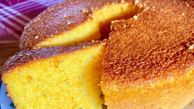 Bolo de Flocão de Milho Fácil e Fofinho no liquidificador