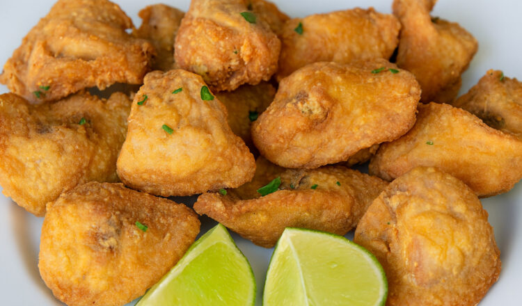 Porção de Sambiquira de Frango frita e empanada
