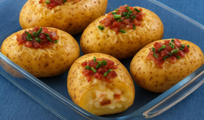 Batatas Recheadas Caseiras: Receita Simples e Fácil Batatas recheadas caseiras