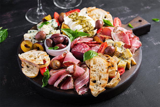 Tábua de Frios Perfeita: Como Montar Passo a Passo Tábua de frios bonita e completa