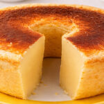 Bolo Mole de Liquidificador com Leite Condensado