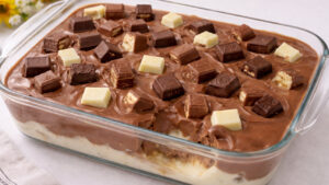 Pavê de KitKat Cremoso Perfeito Pavê de Kitkat