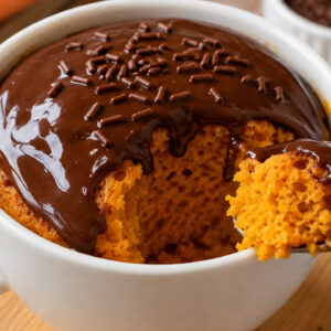 Bolo de Cenoura de Caneca