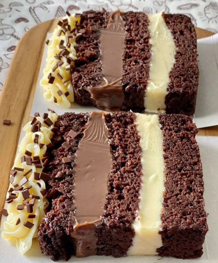 Bolo em Fatias para Vender (Slice Cake): Guia Completo Fatia de bolo de chocolate para vender